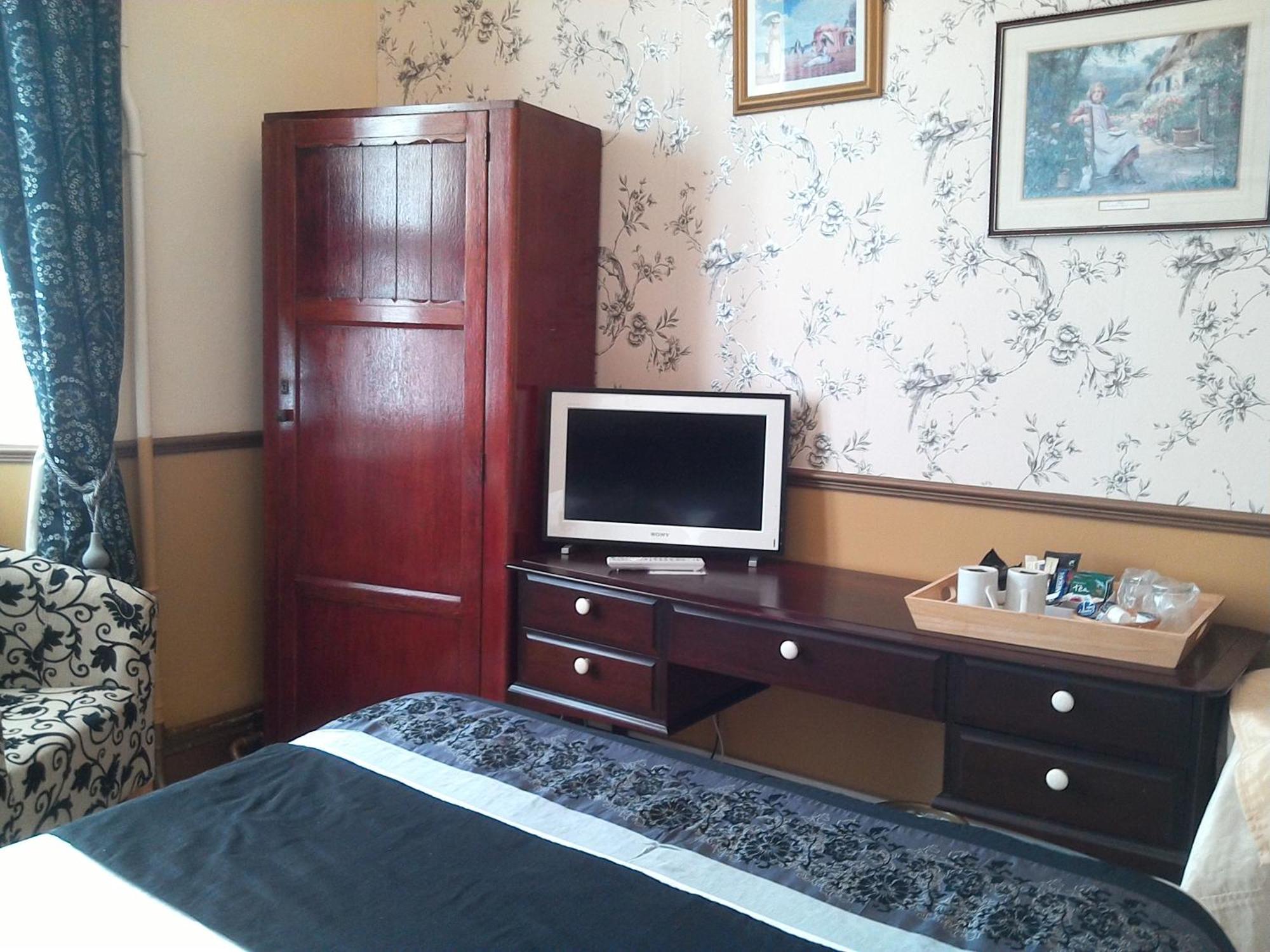 Meare Manor Hotel Glastonbury Room photo