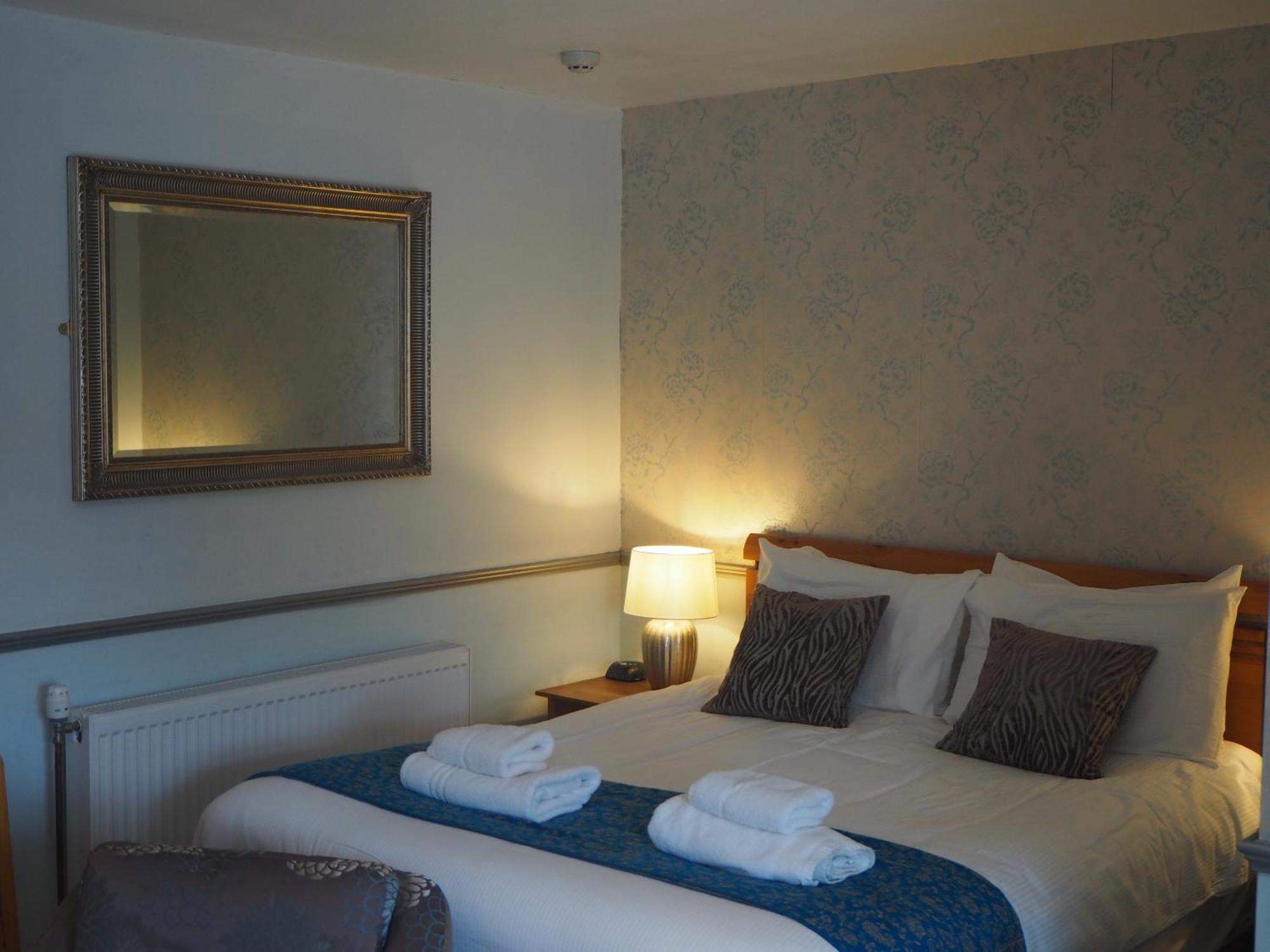 Meare Manor Hotel Glastonbury Room photo